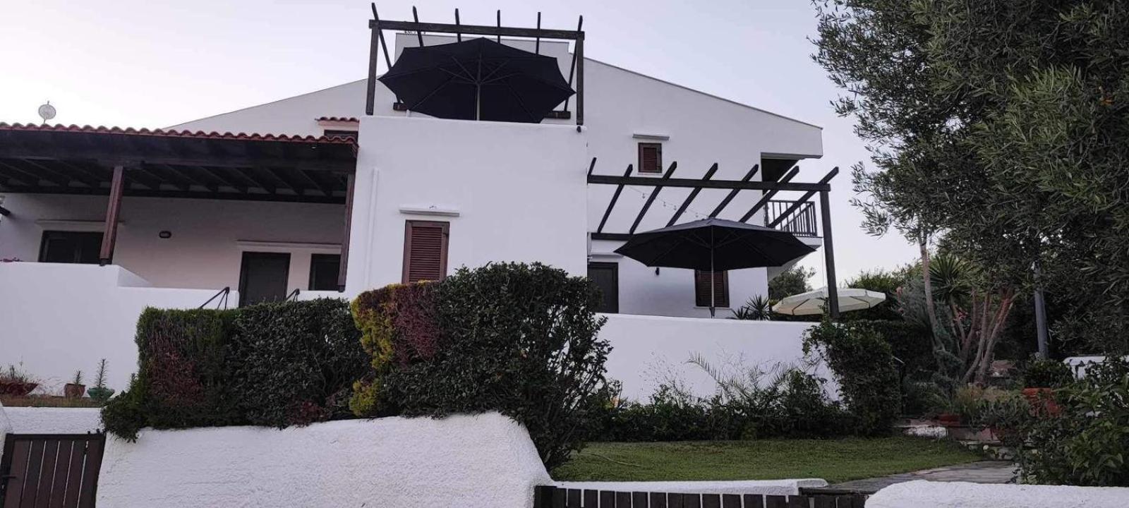 Trikorfo Bungalows Gerakini Ngoại thất bức ảnh